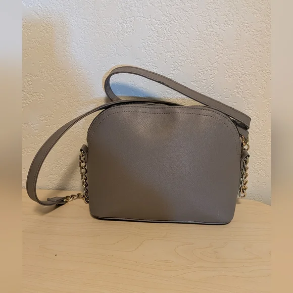 Betsey Johnson Elegant Gray Bow Accent Women's Bag - Picture 2 of 9